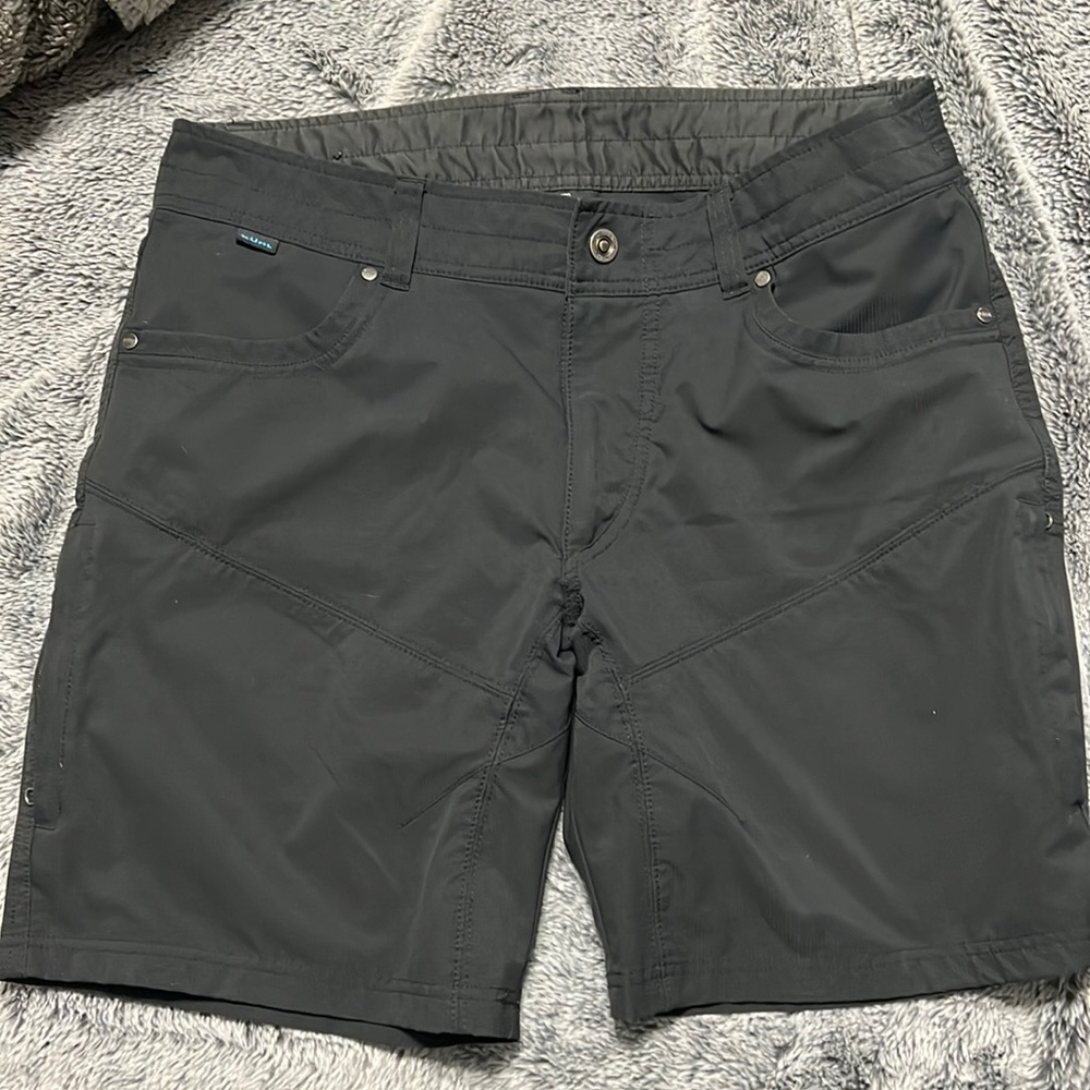 Kuhl hiking shorts, EUC!